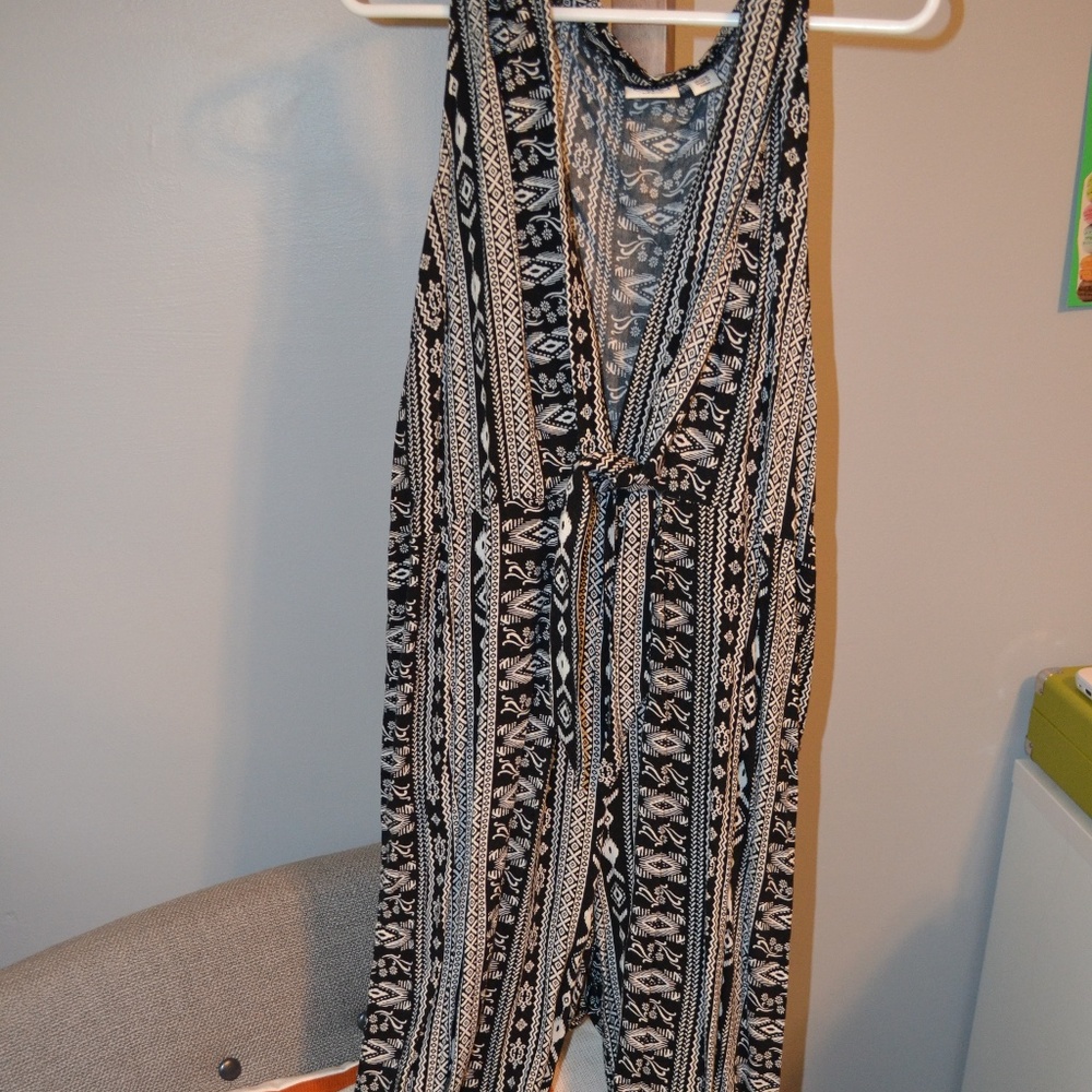 Cato 18/20  sleeveless patterned jumpsuit